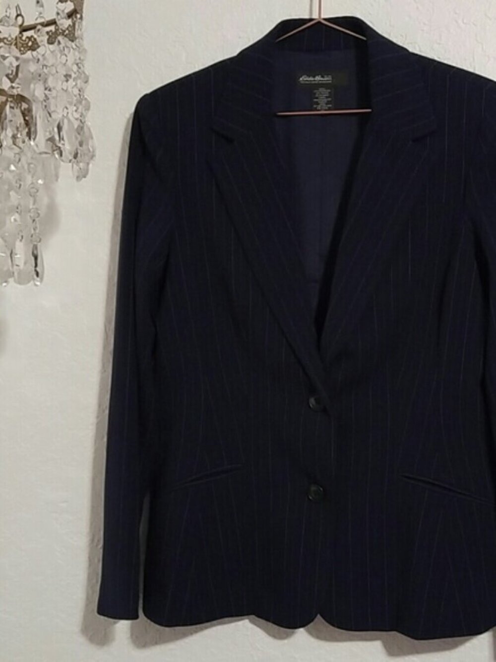 Eddie Bauer SZ 10P Navy Blue Pin Stripe Lined Blazer with Long Sleeves